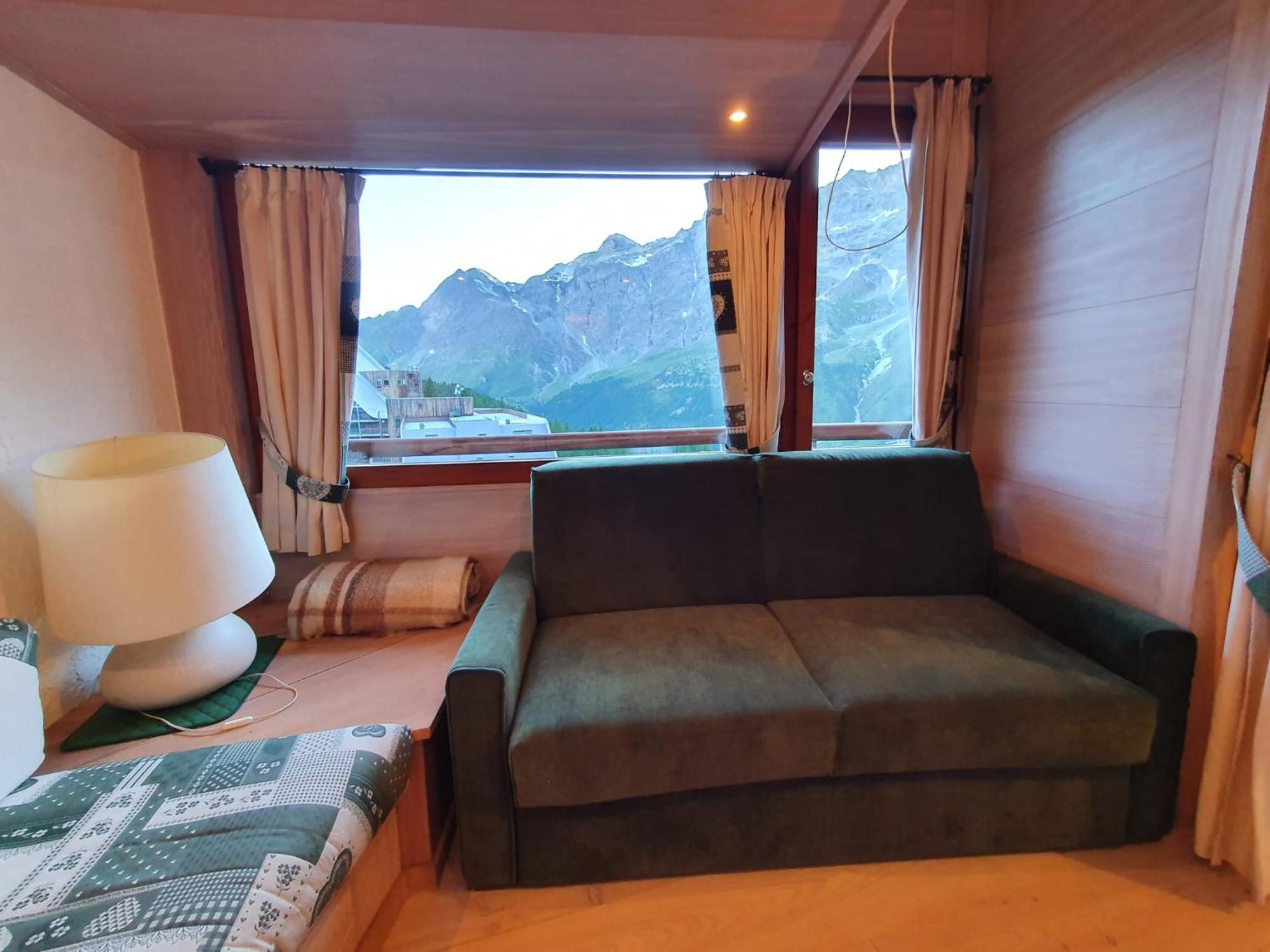 شقة Profumo Di Legno A Cielo Alto La Coquille بيريوِل تْشيرفينيا المظهر الخارجي الصورة
