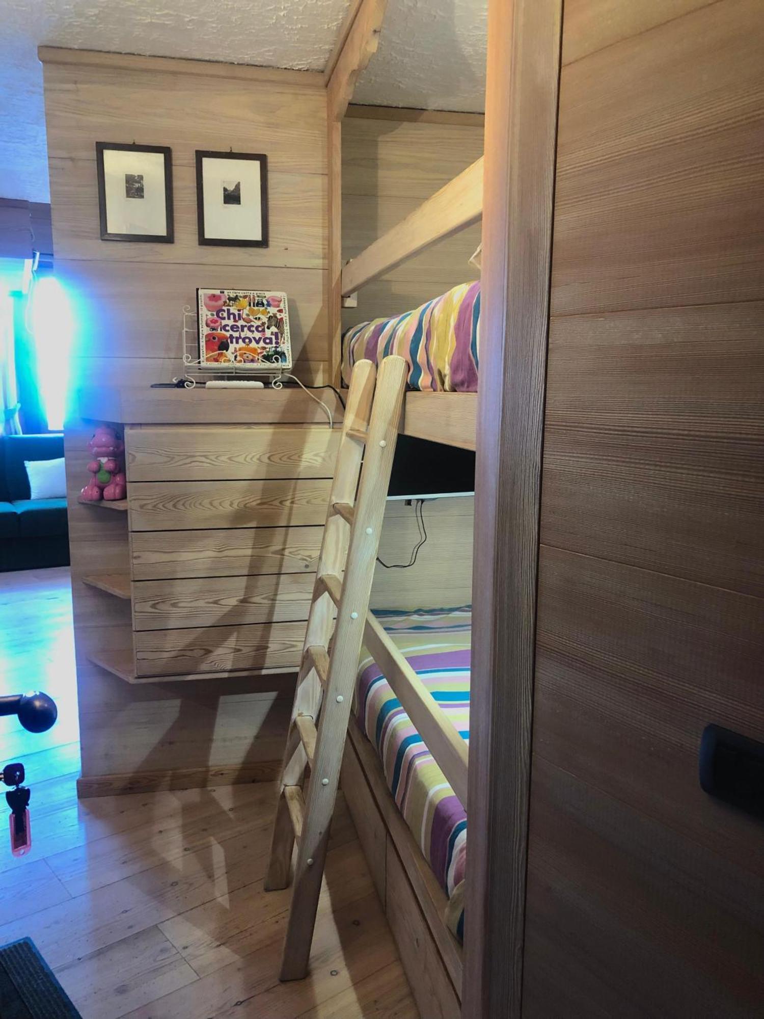 شقة Profumo Di Legno A Cielo Alto La Coquille بيريوِل تْشيرفينيا المظهر الخارجي الصورة
