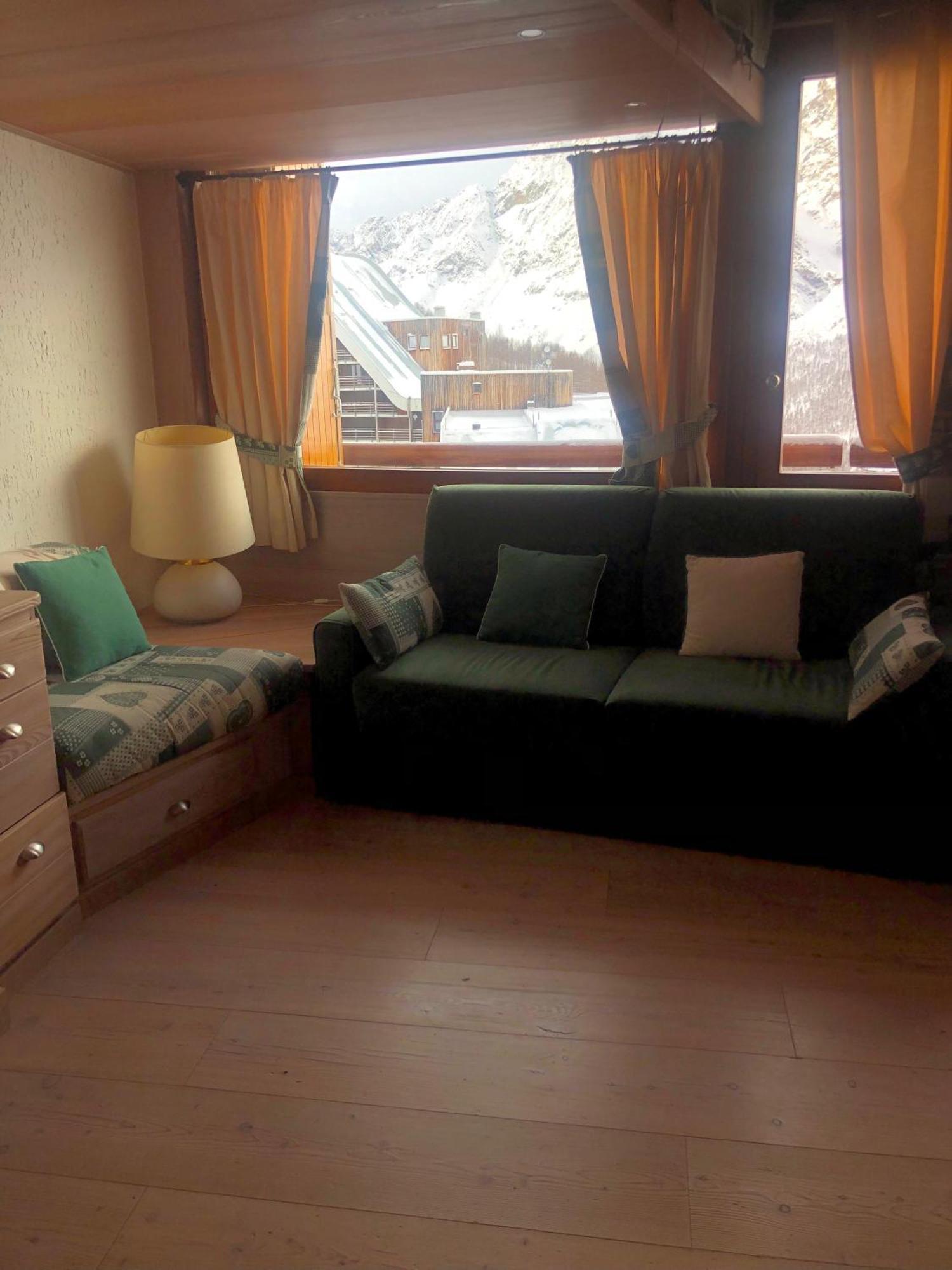 شقة Profumo Di Legno A Cielo Alto La Coquille بيريوِل تْشيرفينيا المظهر الخارجي الصورة